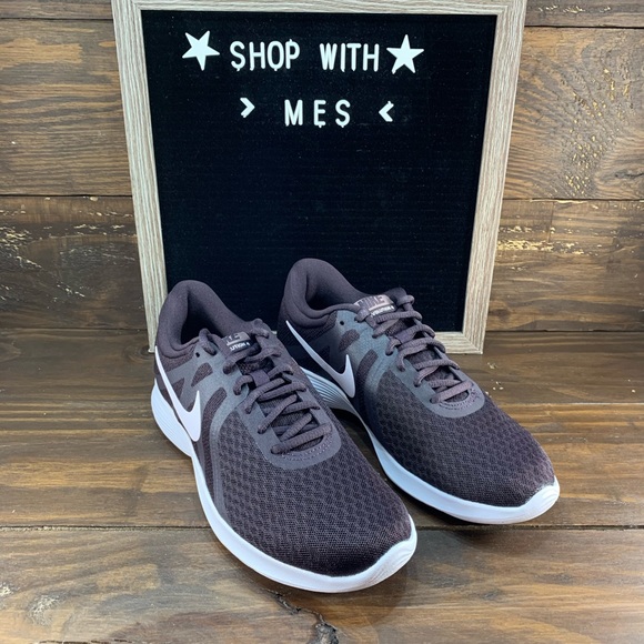 NIKE REVOLUTION 4 WOMENS SHOES - Picture 3 of 10